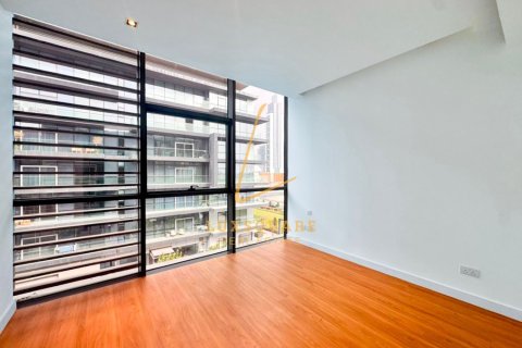 Apartment in Al Wasl, Dubai 3 bedrooms, 215 sq.m. № 123205 - photo 7
