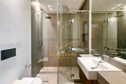 Apartment in Al Wasl, Dubai 3 bedrooms, 215 sq.m. № 123205 - photo 23