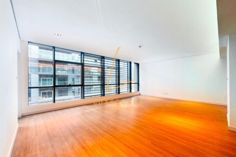 Apartment in Al Wasl, Dubai 3 bedrooms, 215 sq.m. № 123205 - photo 2