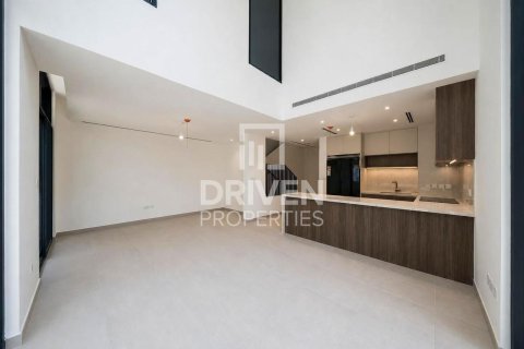 Таунхаус в Мудоне, Дубай, 4 спальни, 255.39м², № 141037