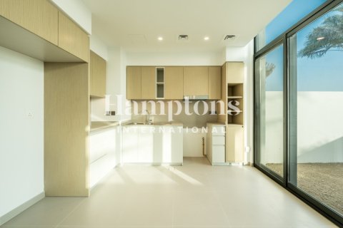 Снять в аренду таунхаус в Joy, Arabian Ranches 3, Дубай: 3 спальни, 128.57775200м², № 123713 - фото 7