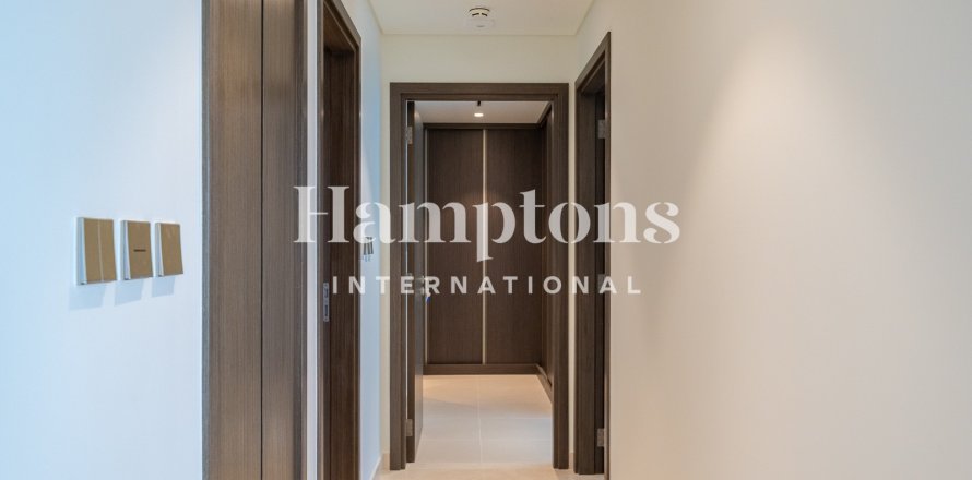 Квартира в Dubai Harbour, Дубай, 2 спальни, 111.669м², № 110972