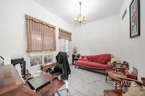 Villa en The Lakes, Dubai, 3 dormitorios, 270 m², № 122500 - foto 7