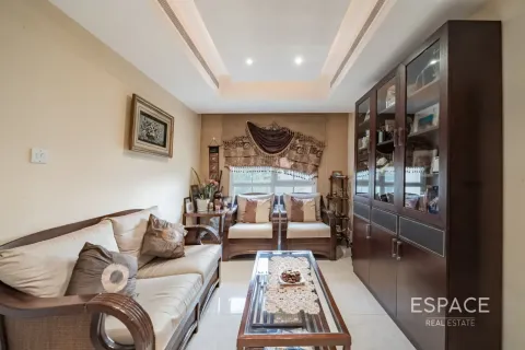 Villa en The Lakes, Dubai, 3 dormitorios, 270 m², № 122500 - foto 10