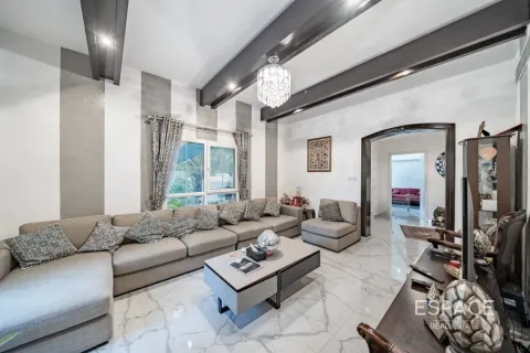 Villa en The Lakes, Dubai, 3 dormitorios, 270 m², № 122500 - foto 3