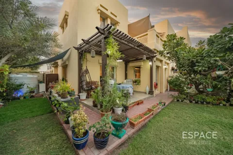 Villa en The Lakes, Dubai, 3 dormitorios, 270 m², № 122500 - foto 19