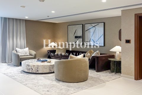 Apartment in Dubai Harbour, Dubai 3 bedrooms, 178.19910236 sq.m. № 108791 - photo 3