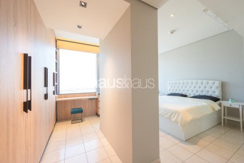 Apartment in DIFC, Dubai 2 bedrooms, 119 sq.m. № 44867 - photo 16