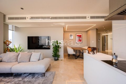 Apartment in DIFC, Dubai 2 bedrooms, 119 sq.m. № 44867 - photo 7