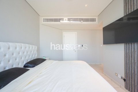 Apartment in DIFC, Dubai 2 bedrooms, 119 sq.m. № 44867 - photo 14