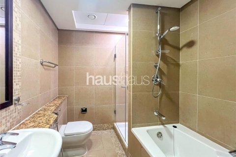 Apartment in DIFC, Dubai 2 bedrooms, 119 sq.m. № 44865 - photo 10