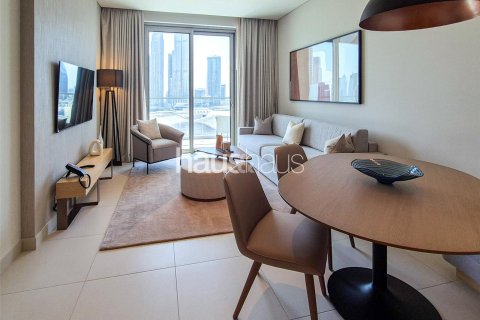 Apartamento en Vida Residences Dubai Mall, Downtown Dubai (Downtown Burj Dubai), Dubai, 2 dormitorios, 113 m², № 44866 - foto 2