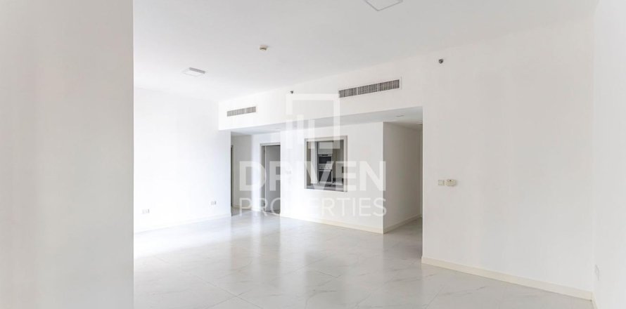 Apartamento en Rimal, Jumeirah Beach Residence, Dubai, 3 dormitorios, 168.43 m², № 136807