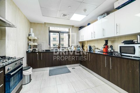 Apartamento en Al Furjan, Dubai, 2 dormitorios, 130.25 m², № 128978 - foto 8