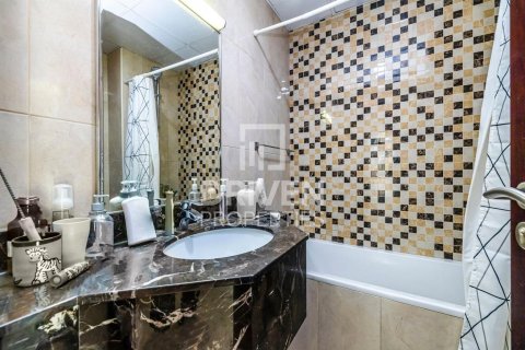 Apartamento en Al Furjan, Dubai, 2 dormitorios, 130.25 m², № 128978 - foto 9