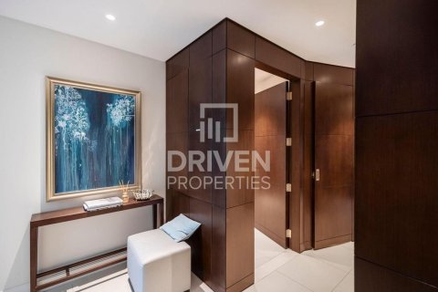 Снять в аренду квартиру в The Address Residence Fountain Views, Даунтаун Дубай (Даунтаун Бурдж Дубай), Дубай: 2 спальни, 134.9м², № 129382 - фото 11