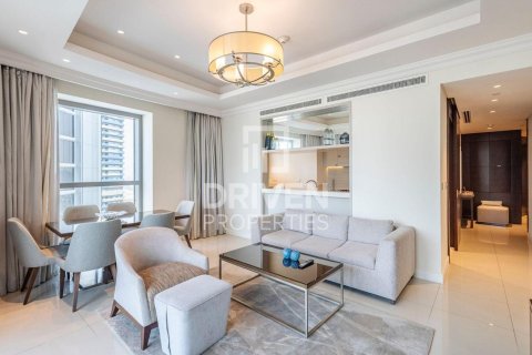 Снять в аренду квартиру в The Address Residence Fountain Views, Даунтаун Дубай (Даунтаун Бурдж Дубай), Дубай: 2 спальни, 134.9м², № 129382 - фото 7