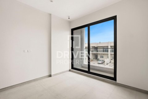 Villa en Murooj Al Furjan, Al Furjan, Dubai, 4 dormitorios, 223.99 m², № 138847 - foto 10