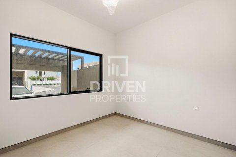 Villa en Murooj Al Furjan, Al Furjan, Dubai, 4 dormitorios, 223.99 m², № 138847 - foto 8