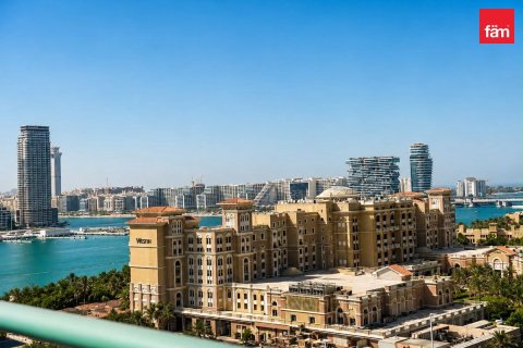 Apartment in Dubai Marina, Dubai 2 bedrooms, 138 sq.m. № 119206