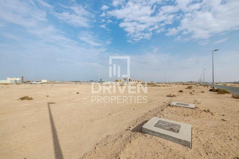 Купить земельный участок в Джабаль-Али, Дубай: 945.01м², № 140232 - фото 2