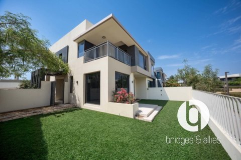 Вилла в Дубай Хилс Эстейт, Дубай, 5 спален, 254м², № 132981