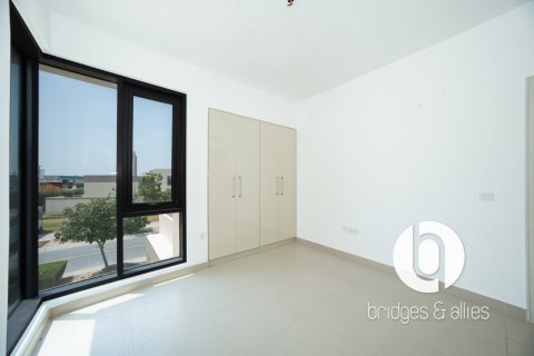 Снять в аренду виллу в Дубай Хилс Эстейт, Дубай: 5 спален, 254м², № 132981 - фото 25