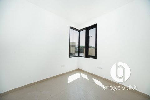 Снять в аренду виллу в Дубай Хилс Эстейт, Дубай: 5 спален, 254м², № 132981 - фото 15