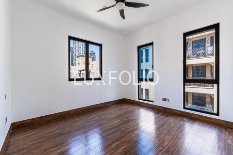Снять в аренду квартиру в Old Town, Дубай: 2 спальни, 120м², № 46147 - фото 8