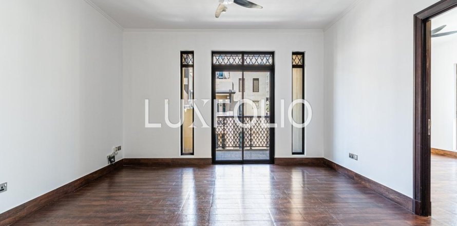 Квартира в Old Town, Дубай, 2 спальни, 120м², № 46147