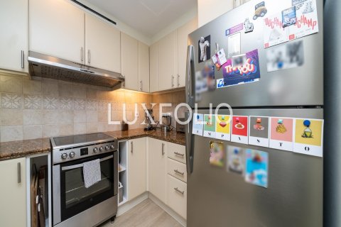 Apartment in Emaar 6 Towers, Dubai Marina, Dubai 2 bedrooms, 146 sq.m. № 46146 - photo 9