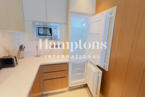 Apartment in Downtown Dubai (Downtown Burj Dubai), Dubai 1 bedroom, 70.67967337 sq.m. № 111977 - photo 11