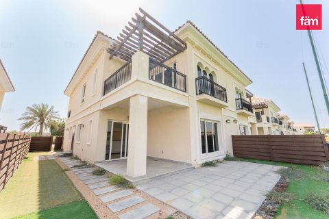 Villa in Dubai 4 bedrooms, 386 sq.m. № 141649