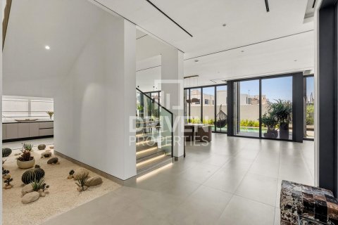 Villa à Nad Al Sheba 1, Nadd Al Sheba, Dubai, 5 chambres, 930.24 m², № 142830 - photo 8