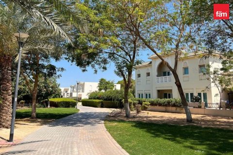 Apartment in Al Furjan, Dubai 2 bedrooms, 138.2 sq.m. № 115363 - photo 9