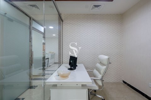 Bureau à Business Bay, Dubai, 88 m², № 114560 - photo 7