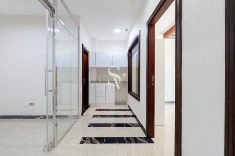 Bureau à Business Bay, Dubai, 88 m², № 114560 - photo 2