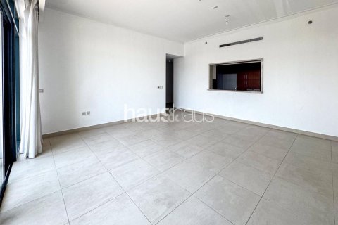 Снять в аренду квартиру в The Hills, Дубай: 2 спальни, 132м², № 44908 - фото 3