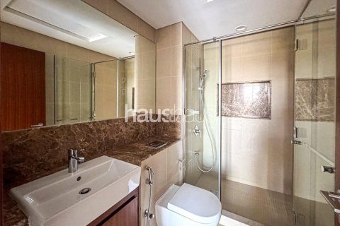 Снять в аренду квартиру в The Hills, Дубай: 2 спальни, 132м², № 44908 - фото 8