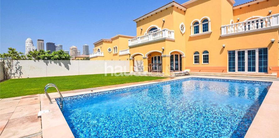Villa in Legacy, Jumeirah Park, Dubai 5 bedrooms, 436 sq.m. № 44891