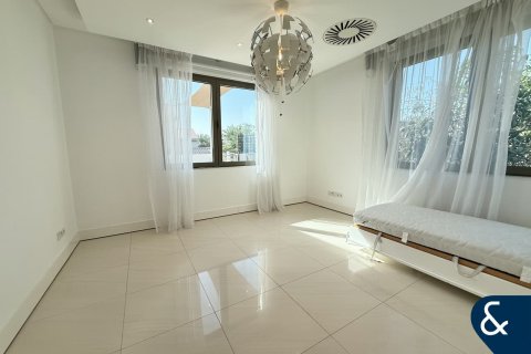Снять в аренду виллу в Signature Villas, Пальма Джумейра, Дубай: 6 спален, 1364м², № 79187 - фото 14