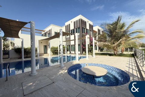 Снять в аренду виллу в Signature Villas, Пальма Джумейра, Дубай: 6 спален, 1364м², № 79187 - фото 26