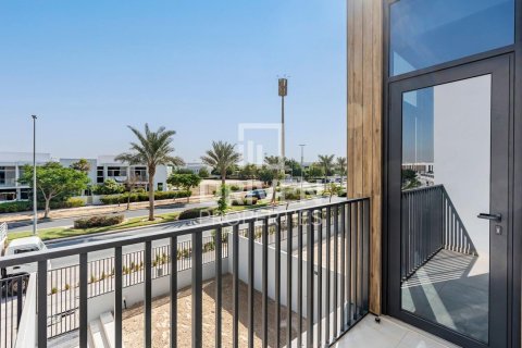 Adosado en Mudon, Dubai, 3 dormitorios, 204.57 m², № 136358 - foto 16