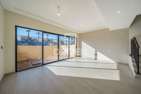 تاون هاوس في Damac Lagoons, دبي 4 غرف نوم, 144 م² رقم 136362 - صورة 2