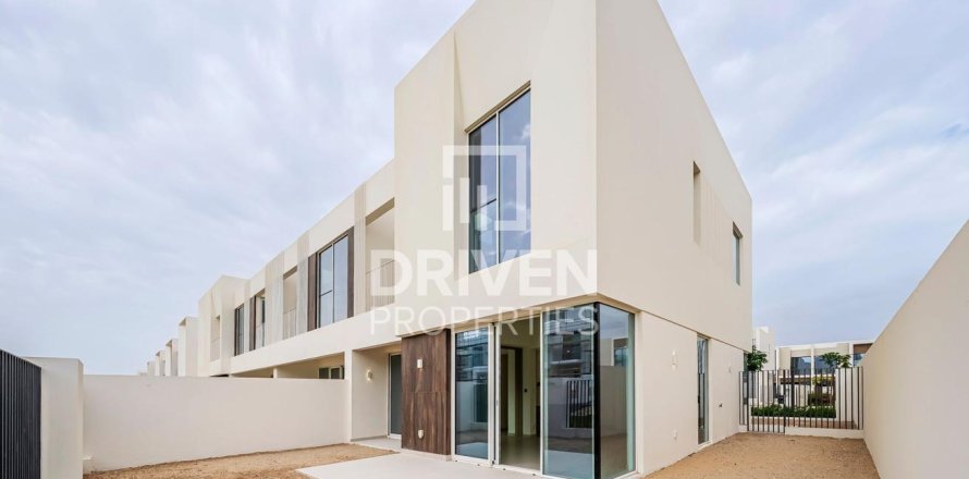 تاون هاوس في The Valley, دبي 4 غرف نوم, 258.08 م² رقم 136361