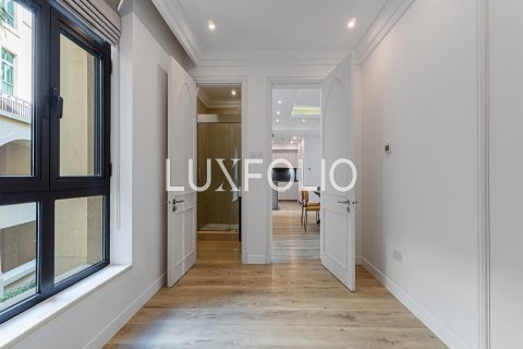Appartement à Downtown Dubai (Downtown Burj Dubai), Dubai, 3 chambres, 157 m², № 45827 - photo 15