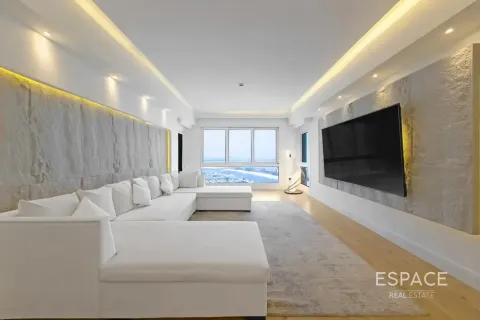 Apartment in Palm Jumeirah, Dubai 3 bedrooms, 234 sq.m. № 122596 - photo 2