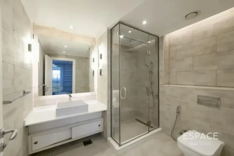 Apartment in Palm Jumeirah, Dubai 3 bedrooms, 234 sq.m. № 122596 - photo 14