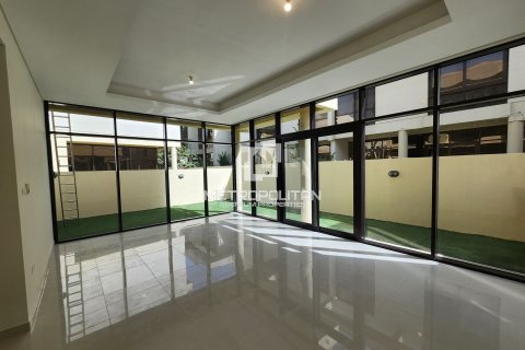 Villa à DAMAC Hills (Akoya by DAMAC), Dubai, 3 chambres, 276 m², № 73871 - photo 4