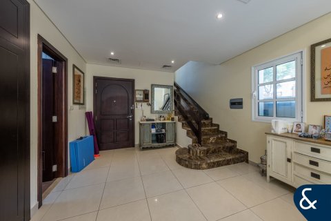 Villa in Victory Heights, Dubai Sports City, Dubai 3 bedrooms, 271 sq.m. № 78986 - photo 7